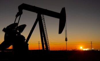 108043578 1728065354032 gettyimages 2175820149 TEXAS OIL QUbeJF